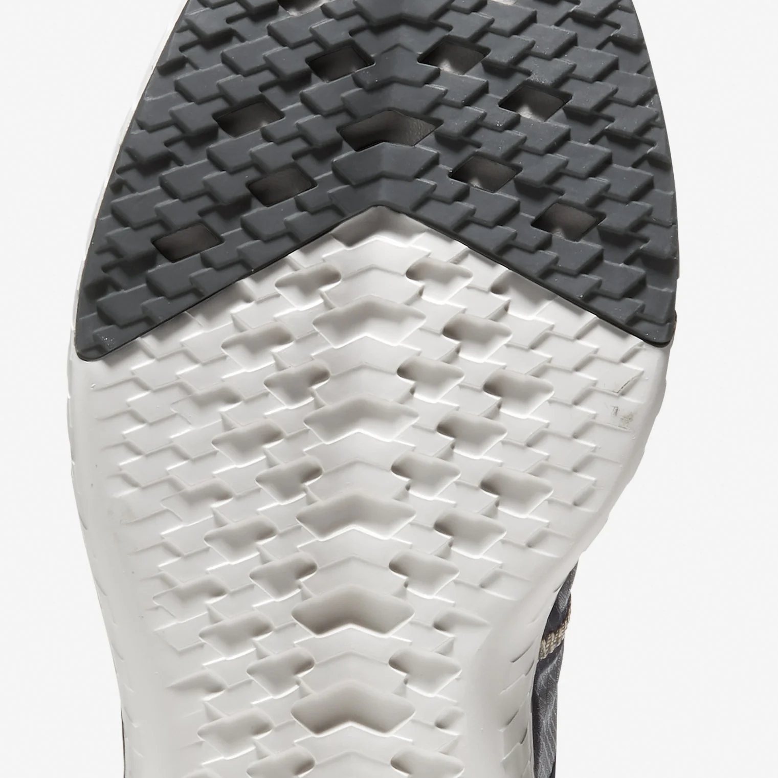 Zapatillas Deportivas de Hombre | ZERØGRAND Outpace B Running Shoes - Image 7